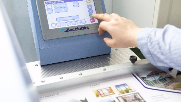 如何解決印刷品的色差？？？-古得堡印刷